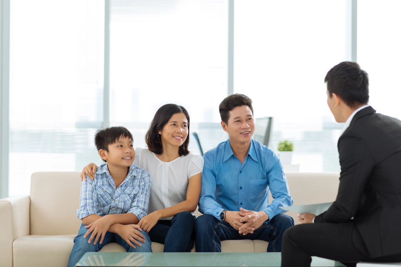 Family meeting with a professional advisor.